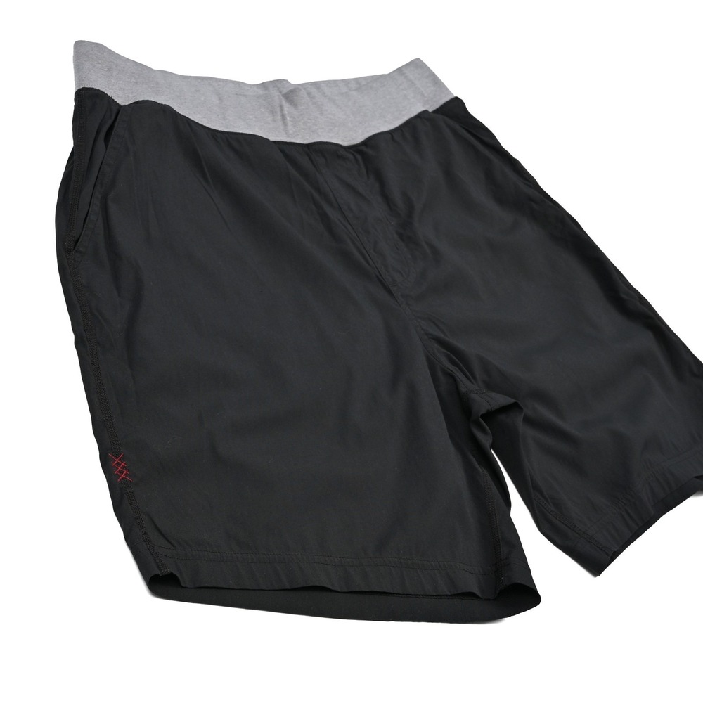 Rhone OG 7 Bullit Shorts Mens Medium Gray Nylon Zipper Pocket Drawstring Stretch